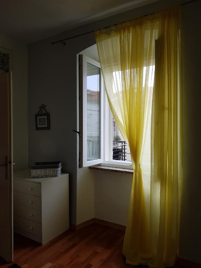 Apartment And Room Marija Крк Экстерьер фото